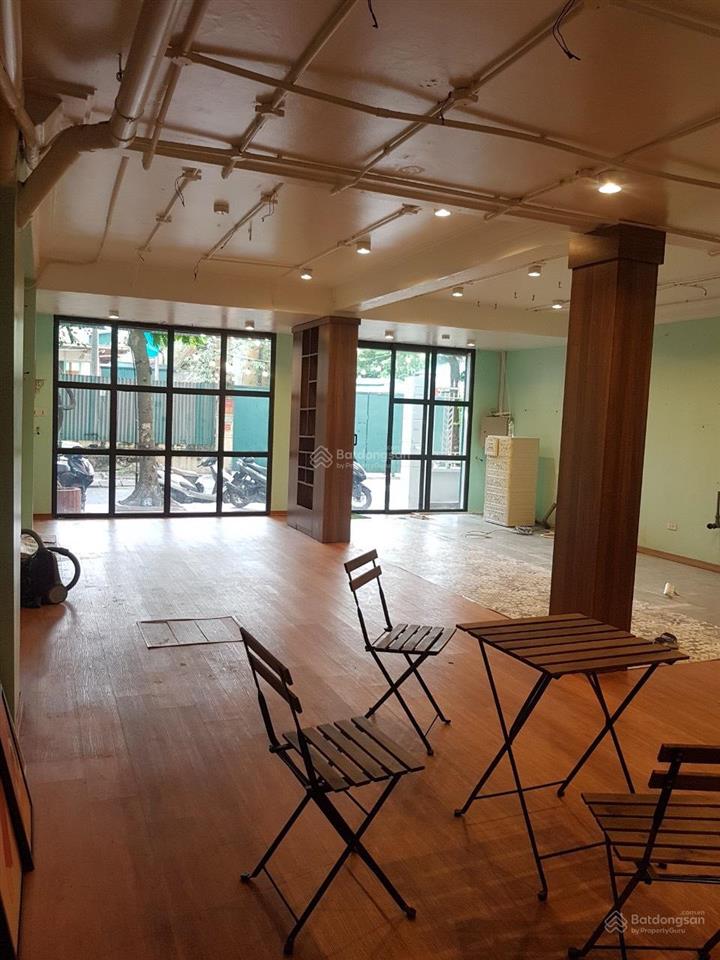 Nhỉnh 40 tỷ. chính chủ bán bt mỹ đình 1, nguyễn cơ thạch. vị trí kinh doanh, đường ô tô tránh.