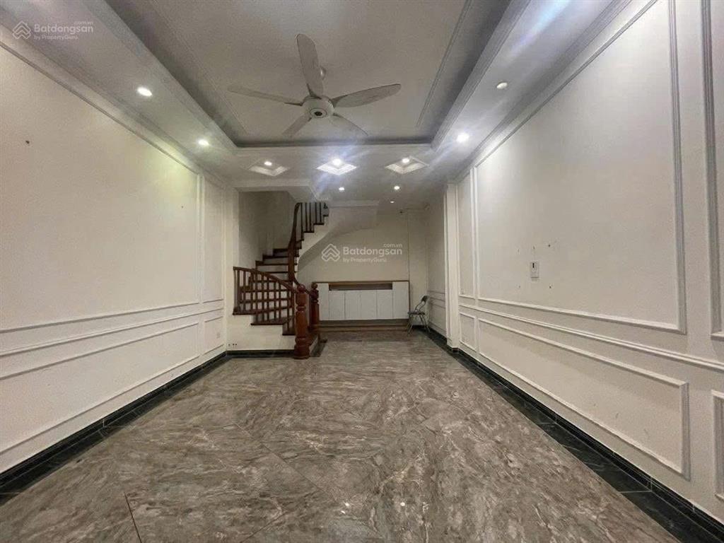 Chính chủ bán nhà riêng trung kính, mạc thái tổ, cầu giấy. dt 110m2 x 6t, ngõ ô tô, kinh doanh tốt.