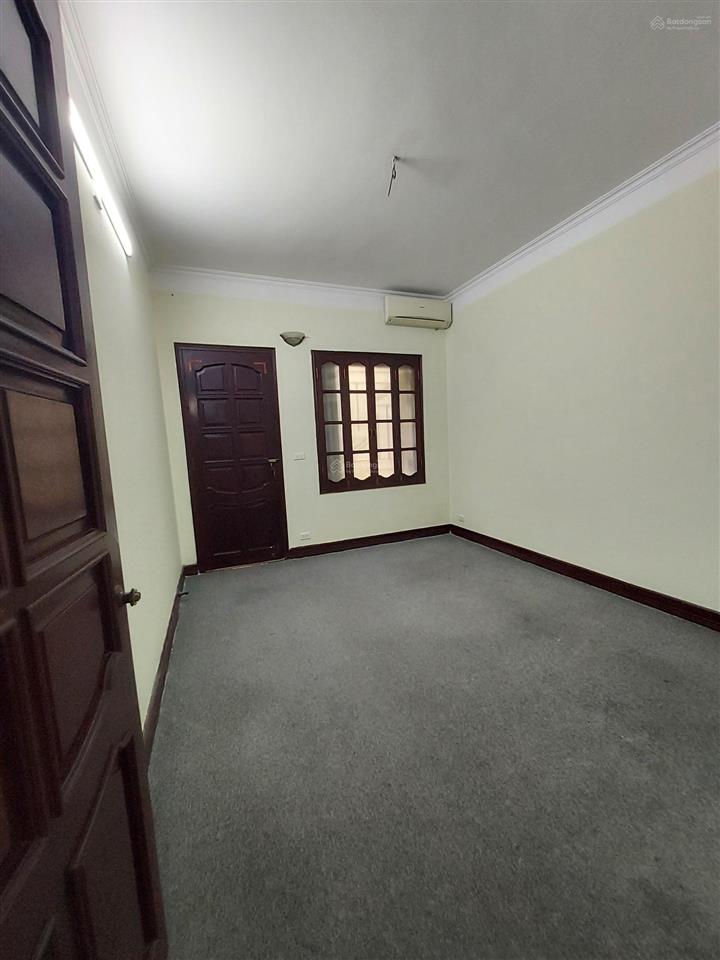 Chính chủ cho thuê nhà phân lô trung yên 9, trung hòa. diện tích 50m2 x 4.5 tầng. giá chỉ 19tr