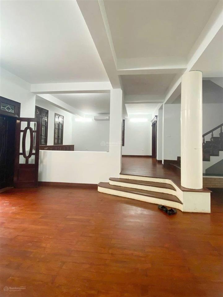 Chính chủ cho thuê biệt thự số 06a kđt dịch vọng, khúc thừa dụ, cầu giấy.