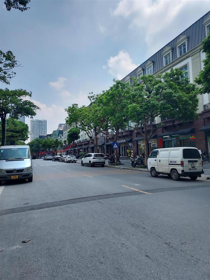 Bán nhà mặt phố trung hoà, vũ phạm hàm, yên hoà, cầu giấy, hà nội. lô góc kinh doanh.