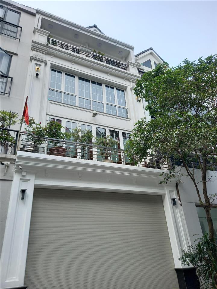 Chính chủ cho thuê nhà a10 nguyễn chánh, trung hòa, cầu giấy. diện tích 85m2 xây 4.5 tầng. giá 45tr