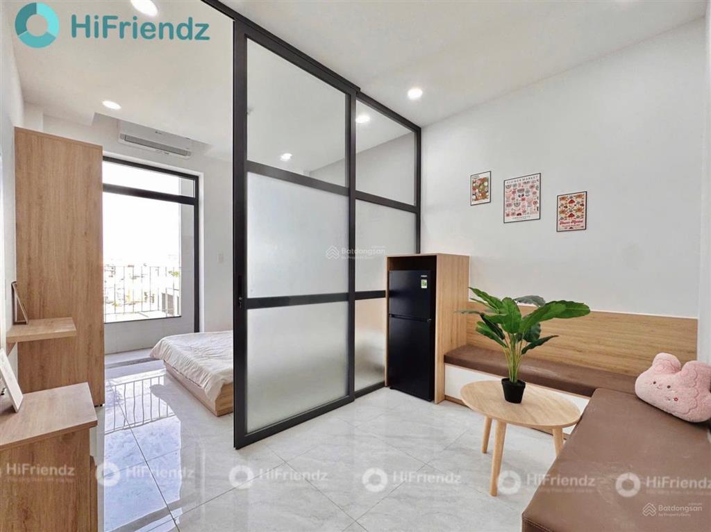 Căn hộ mini 1pn cao cấp bancol đón nắng ngay big c trường chinh  etown cộng hoà  thang máy  bvệ
