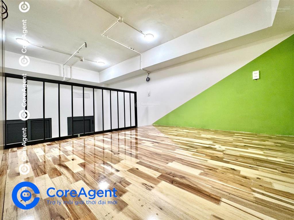 Chung cư mini gác cao 1m8 đầy đủ nội thất ngay ngã tư bốn xã sát đầm sen  đh văn hiến