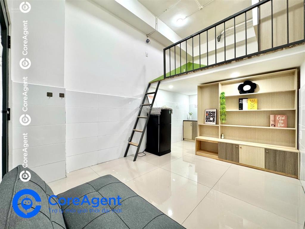 Chung cư mini gác cao 1m8 đầy đủ nội thất ngay ngã tư bốn xã sát đầm sen  đh văn hiến