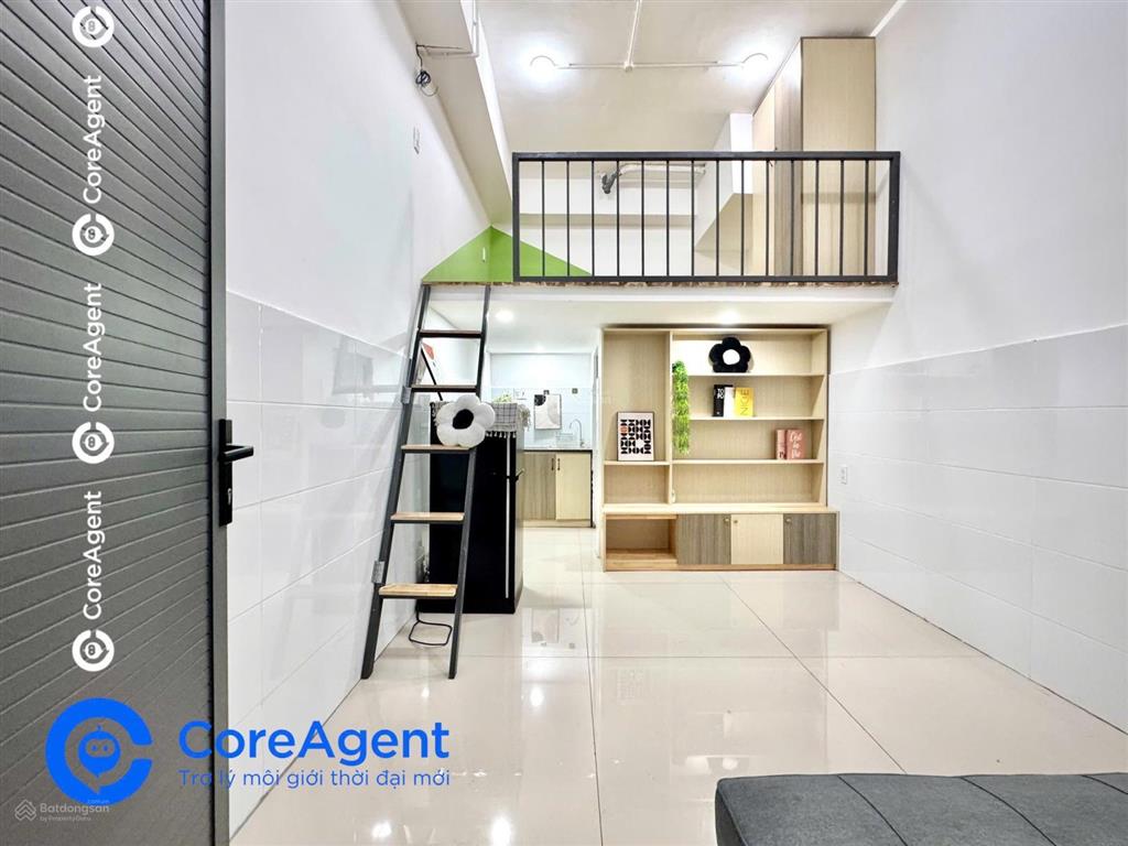 Chung cư mini gác cao 1m8 đầy đủ nội thất ngay ngã tư bốn xã sát đầm sen  đh văn hiến