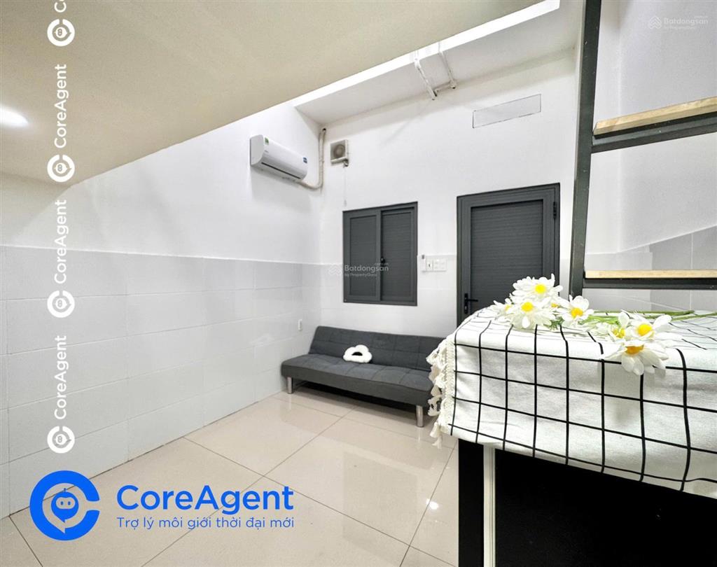 Chung cư mini gác cao 1m8 đầy đủ nội thất ngay ngã tư bốn xã sát đầm sen  đh văn hiến