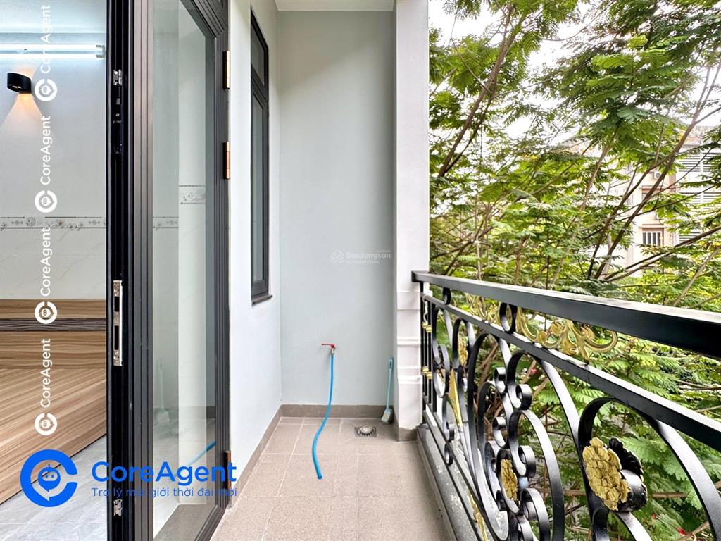Bóc seal căn hộ dịch vụ cao cấp rộng 35m2 bancol đón nắng ngay kcn tân bình  aeon tân phú
