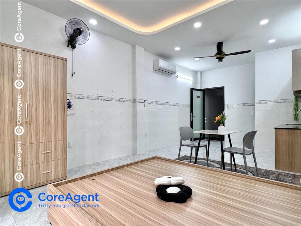 Bóc seal căn hộ dịch vụ cao cấp rộng 35m2 bancol đón nắng ngay kcn tân bình  aeon tân phú
