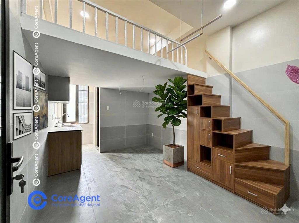 Duplex mới xây cửa sổ trời đi bộ qua đh công thương gần aeon mall tân phú  big c trường chinh