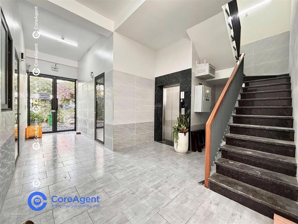 Duplex mới xây cửa sổ trời đi bộ qua đh công thương gần aeon mall tân phú  big c trường chinh