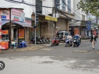 Hiếm bán nhà phố định công, 38m, 5 tầng, 2 mặt ngõ, 1 nhà ra mặt phố, ô tô đỗ cửa, chỉ 9,9 tỷ