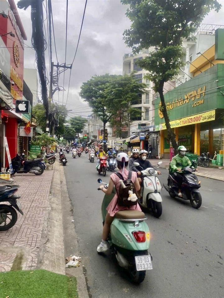 Mặt tiền cầu xéo ngay gò dầu  nhà mới đẹp  3 tầng đúc  ngang 5 x dài 17.4  cho thuê 35tr/th