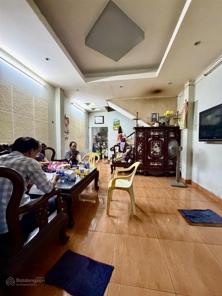 Ô tô đỗ cổng  đỗ công tường  aeon mall  tân quý 1 trệt 1 lầu  dt 4 x 12  chỉ 5.799t