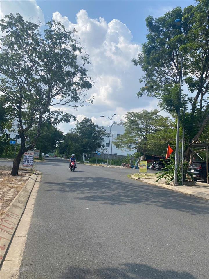Bán đất kdc lập phúc phước kiển nhà bè, dt 6x20.8m = 125m2, giá 8tỷ250,  0987 261 *** mr xuất