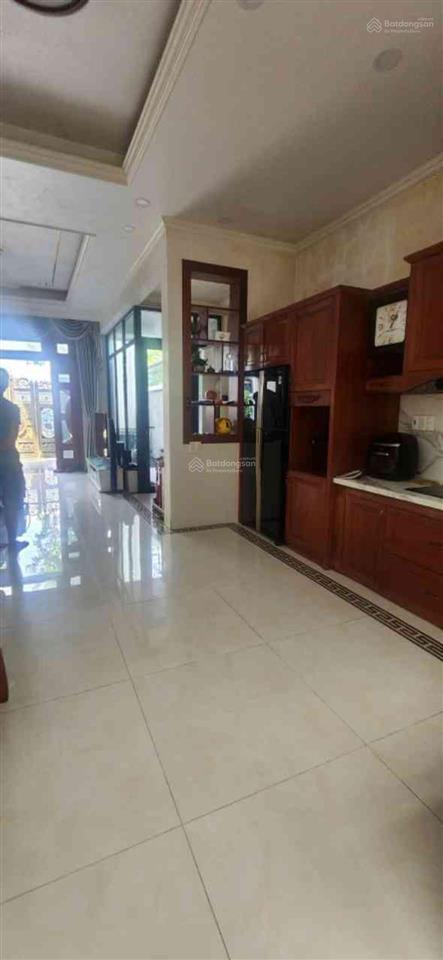 Bán nhà chính chủ kdc đào sư tích phước kiển nhà bè.dt 108m2. giá11ty5. 0987 261 *** xuất