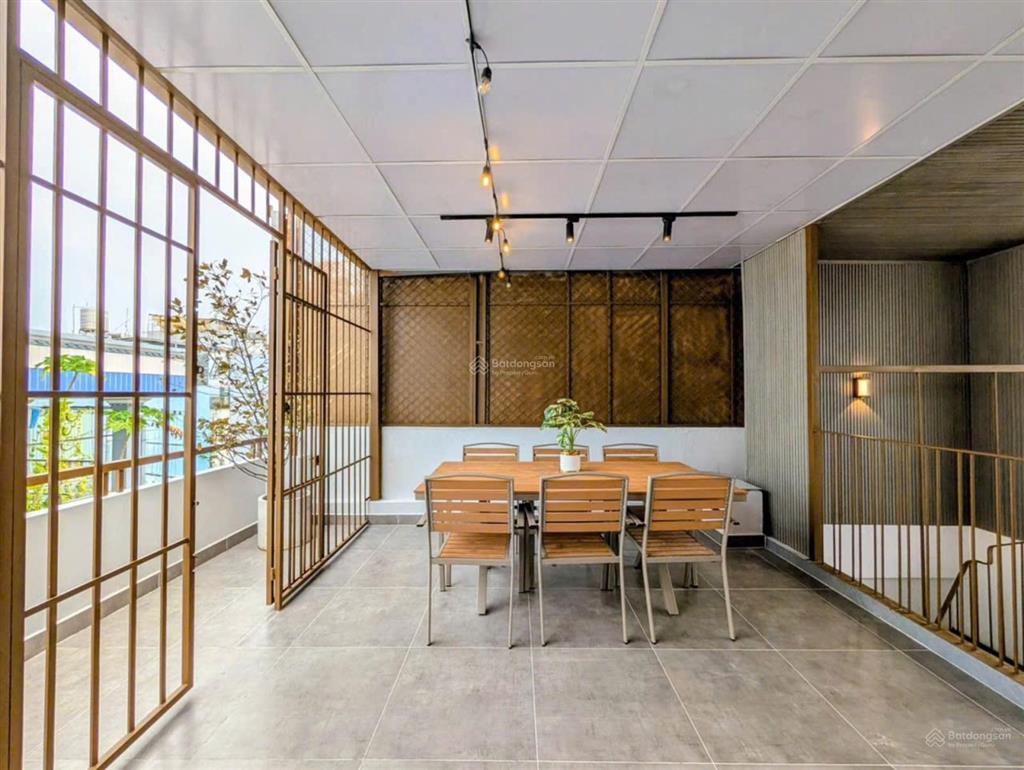 Ngay gần khu phố ẩm thực phan xích long  phú nhuận  4 tầng 50m2  nhỉnh 7tỷ tl