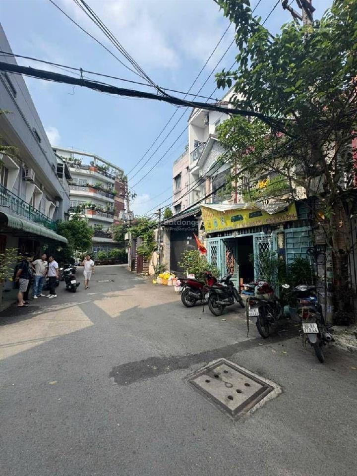 P26  bt  hẻm xe tải  5x20m  2 tầng  chỉ 12.x  tiện xây chdv.
