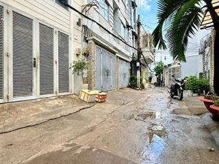 Chỉ hơn 5đồng vf3 đổ cửa  gần chợ bà chiểu  75m2 dtsd  3tầng