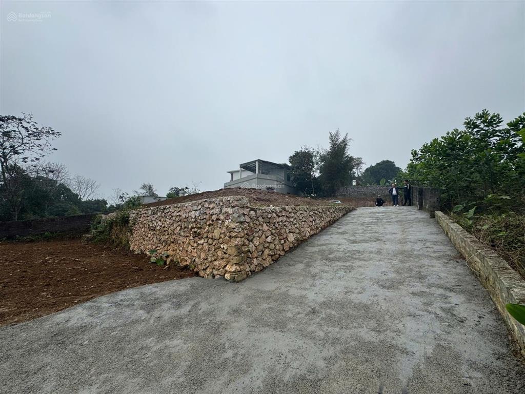 Bán nhanh 900m2, 300m2 thổ cư tại liên sơn, lương sơn, hòa bình cũ