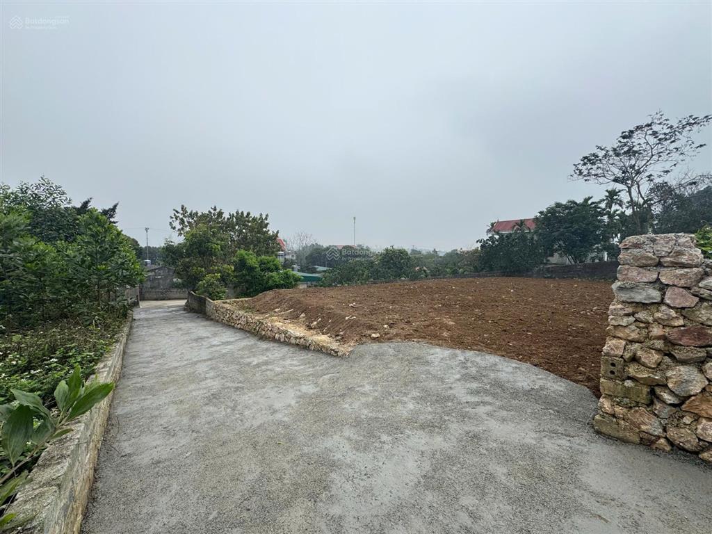 Bán nhanh 900m2, 300m2 thổ cư tại liên sơn, lương sơn, hòa bình cũ