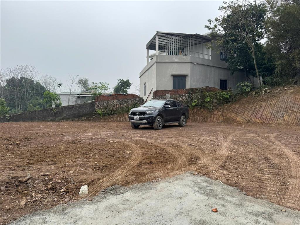Bán nhanh 900m2, 300m2 thổ cư tại liên sơn, lương sơn, hòa bình cũ