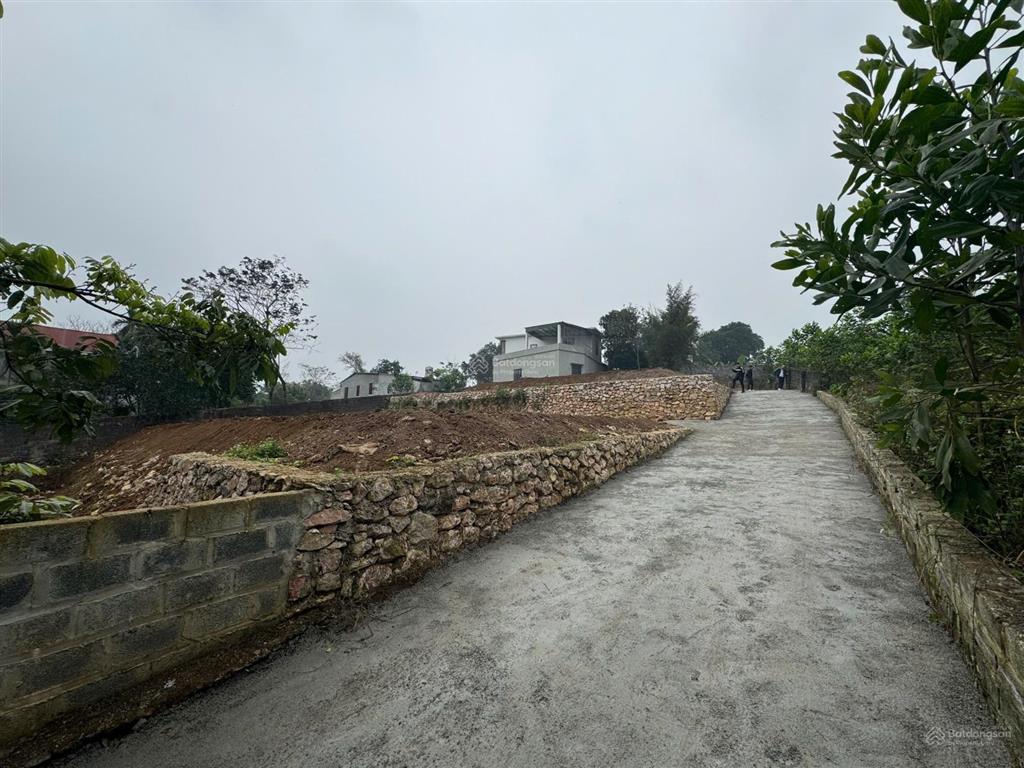 Bán nhanh 900m2, 300m2 thổ cư tại liên sơn, lương sơn, hòa bình cũ