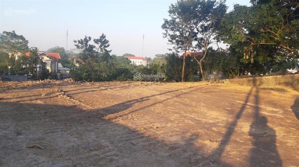 Bán nhanh 900m2, 300m2 thổ cư tại liên sơn, lương sơn, hòa bình cũ
