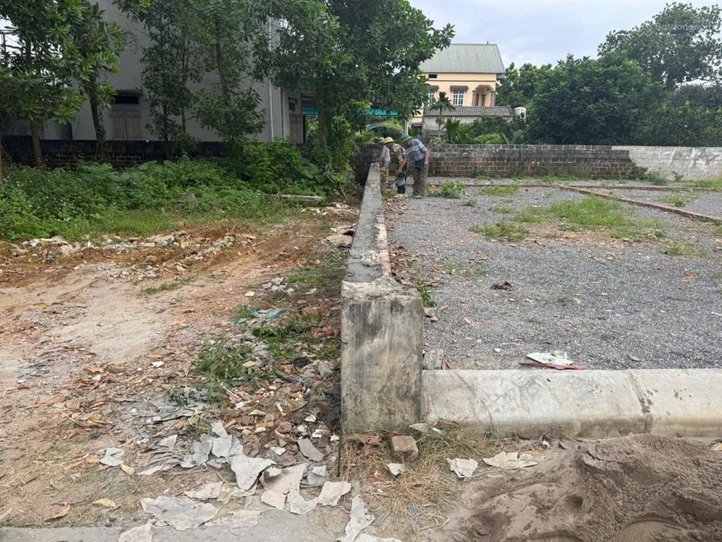Chính chủ gửi bán gấp lô đất đẹp trung tâm xuân mai 85.7m², mặt tiền 6m ô tô tránh sổ đỏ sẵn