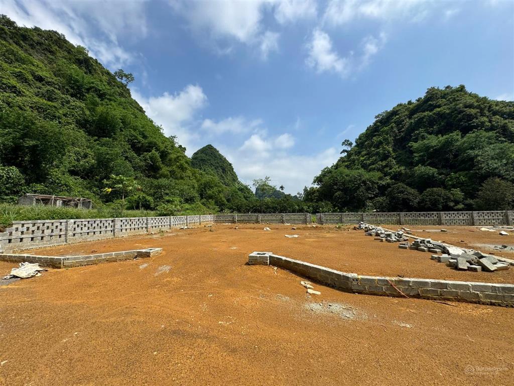 Chưa đến 1 tỉ đồng em cần bán nhanh lô đất có diện tích 350m2 tại cao dương, lương sơn