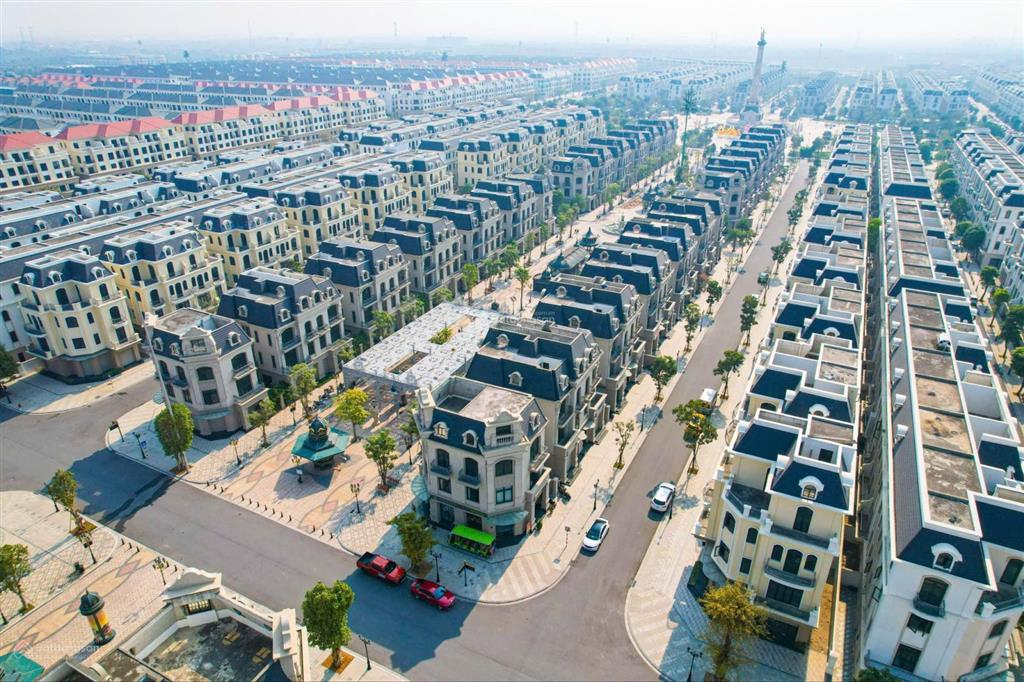Shop xẻ khe vip kđas gần vincom và quảng trường