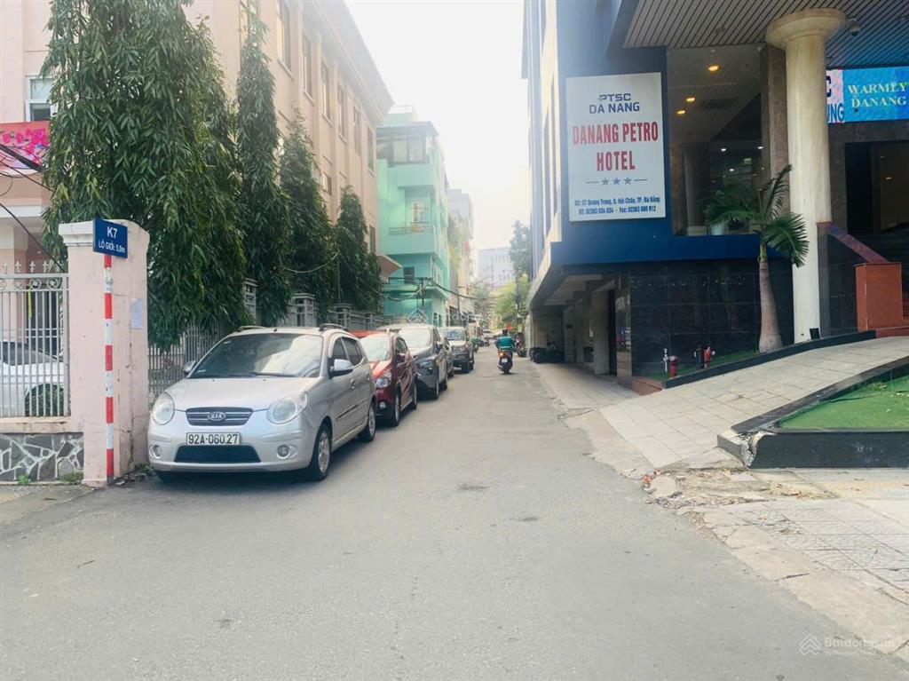 Bán lô đất vàng dt lớn trung tâm tp đà nẵng đối diện trường đại học duy tân