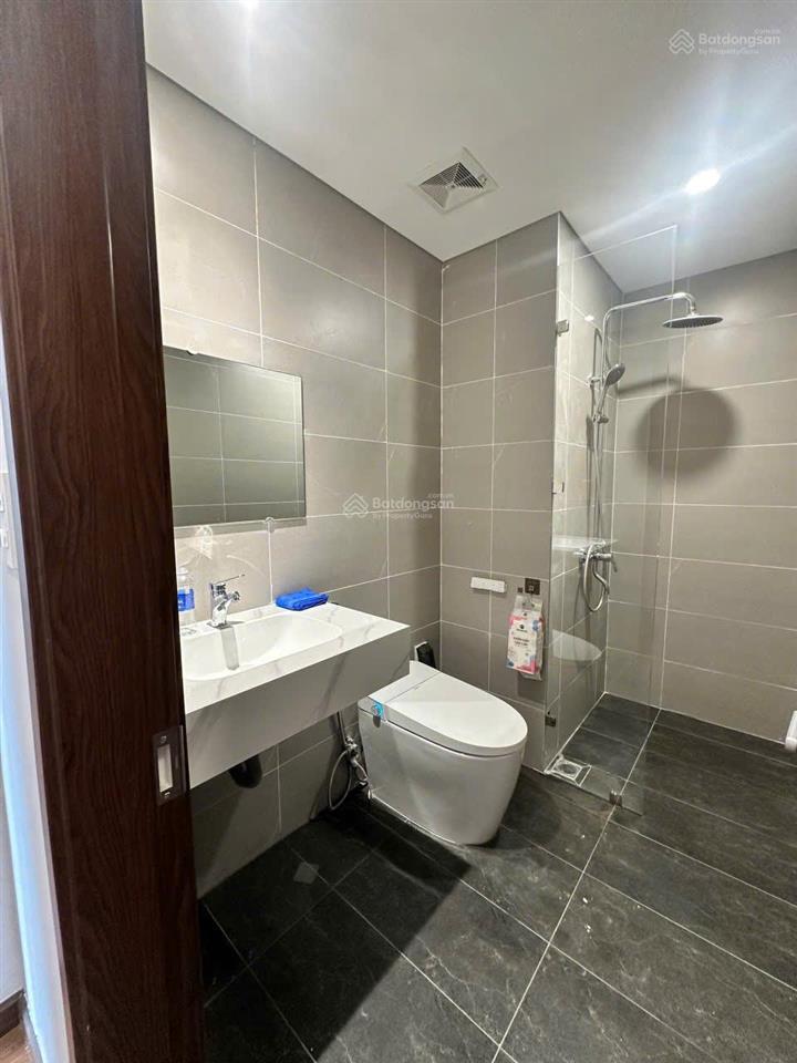 Cho thuê căn hộ biển  view đẹp  full nội thất cao cấp  vào ở ngay  mia center point