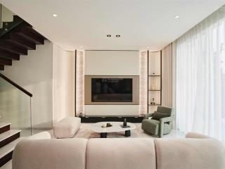 Cho thuê duplex cao cấp 2pn tại serenity sky villas, q3. 123m². thiết kế biệt lập, hồ bơi riêng.