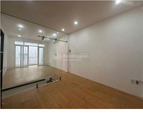 Cho thuê nhà hoàng hoa thám 48m² 2 tầng  13.5 triệu/tháng