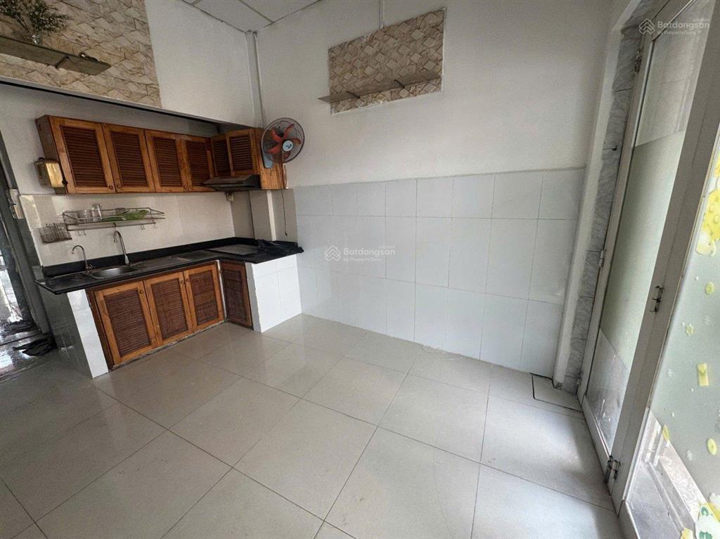 Cho thuê nhà thành thái 19,25m2 2 tầng  10 triệu/tháng