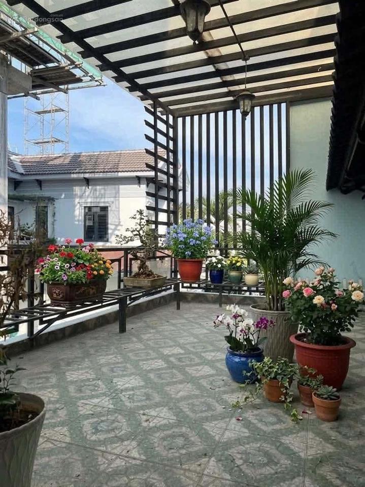 Nhà đẹp hơn 4 tỷ gần vincom q9 thủ đức