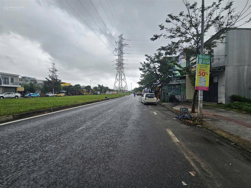 Bán cặp đường đường 29 tháng 3  gần nguyễn phước lan  hòa xuân