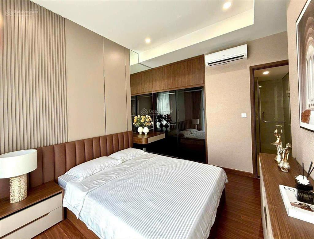 Chính chủ gửi thuê 3pn 2wc masteri waterfront 74m2 full đồ đẹp lễ tân, an ninh cao cấp giá 17 triệu