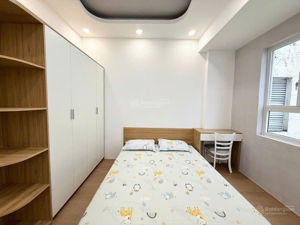 Bán căn hộ 2pn có sổ hồng đầy đủ nội thất chung cư cao ốc b ngô gia tự phường 2 quận 10