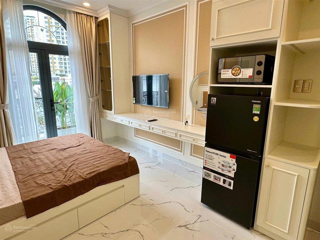 Cho thuê nhà đường 60 143m² 7 tầng  200 triệu/tháng