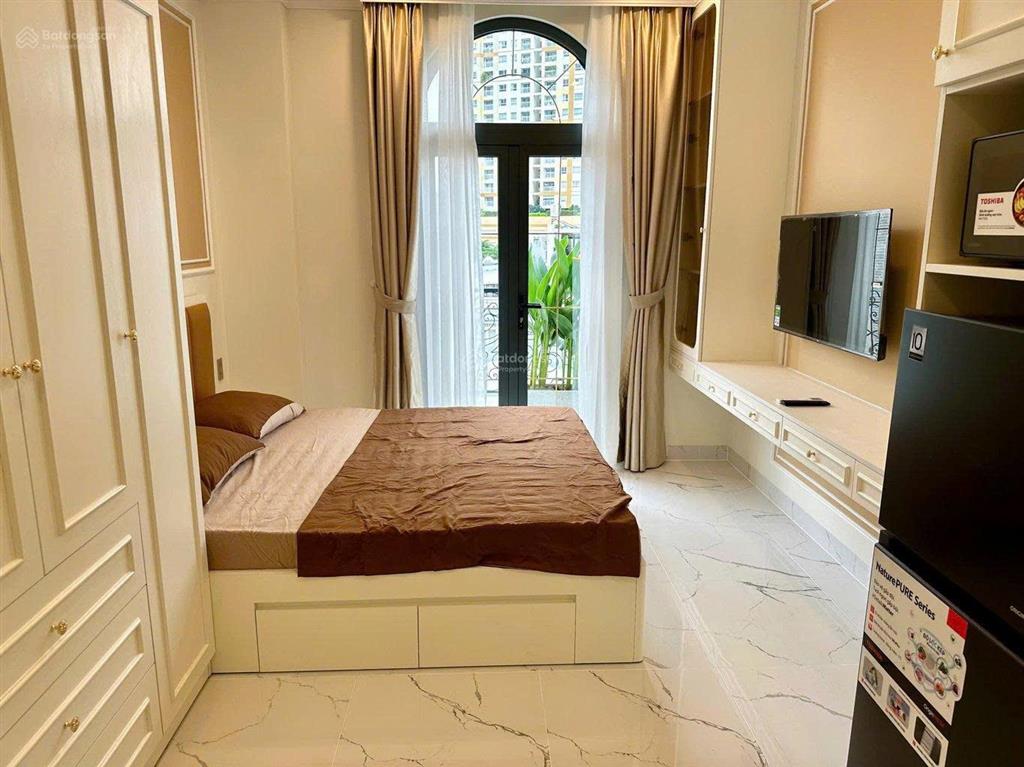 Cho thuê nhà đường 60 143m² 7 tầng  200 triệu/tháng