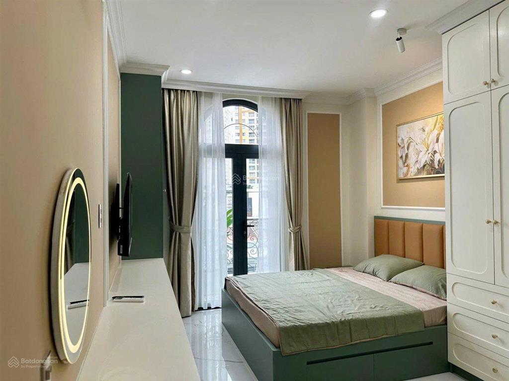 Cho thuê nhà đường 60 143m² 7 tầng  200 triệu/tháng