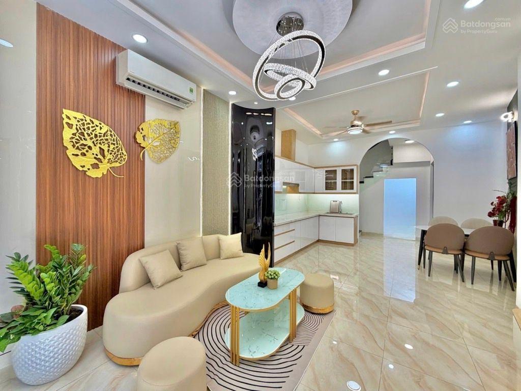 Siêu phẩm lê văn sỹ gần hxh cách mặt tiền vài bước chân 50m2 * 4t full nội thất