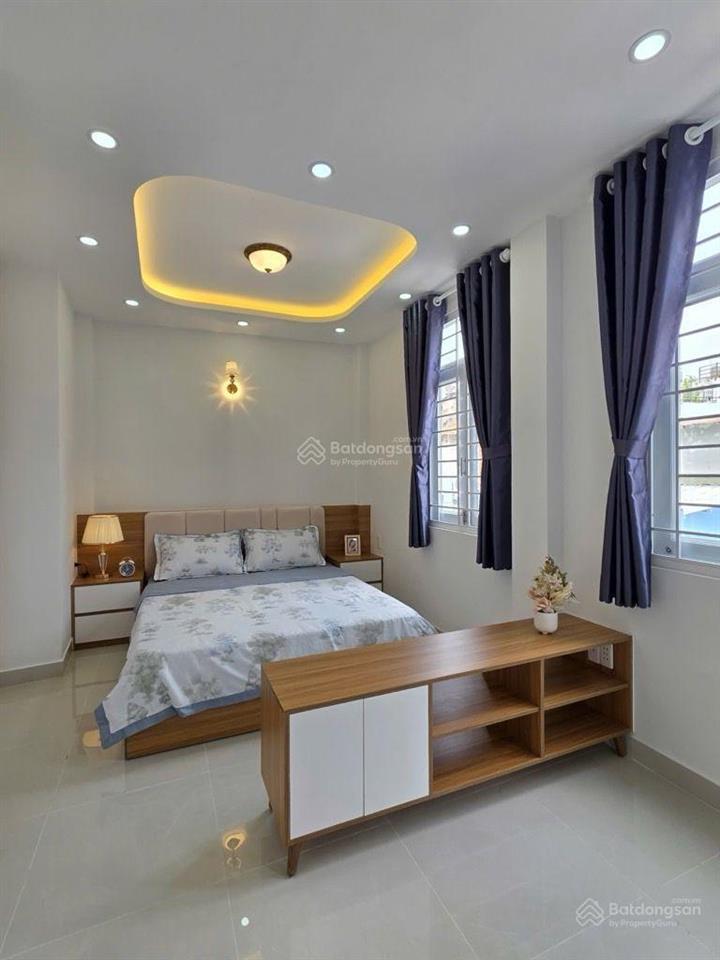 Sát hxt phan văn trị ,lê quang định nhà đẹp ở ngay 35m2 * 5t full nội thất ko quy hoạch chỉ 5.x tỉ