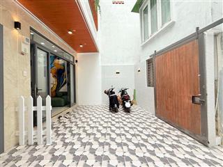 Sát hxh nhà đẹp nội thất vip đường trần huy liệu ,hoàng văn thụ 50m23t sân để xe rộng 7,4 tỉ tl