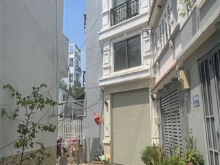Hiếm chính chủ bán nhà ngay chợ cây quéo 48m22t phù hợp cải tạo ở ngay, xây mới nhỉnh 5 tỉ
