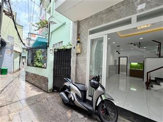 Chỉ vài bước chân ra công viên tầm vu sát hxt nhà chính chủ 60m2 2t ngang hiếm 4,5m, 6,79 tỉ có tl