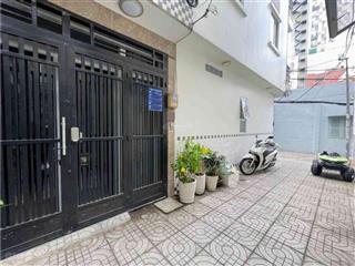 Nhà xinh sát mặt tiền phan đăng lưu sẵn dòng tiền hàng tháng 50m24t sân thượng chỉ 8,4 tỉ tl