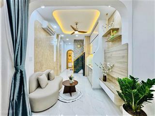 Nhà xinh hẻm rộng sát emart phan văn trị 35m22t, có phòng ngủ trệt cho mẹ già phân khúc 5.x tỉ